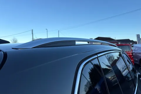 KN25VSK Volkswagen Tiguan 1.5 TSI 272 eHybrid R-Line 5dr DSG ⭐Full Leather with climate & massage sea Thumbnail #28