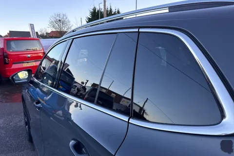 KN25VSK Volkswagen Tiguan 1.5 TSI 272 eHybrid R-Line 5dr DSG ⭐Full Leather with climate & massage sea Thumbnail #35