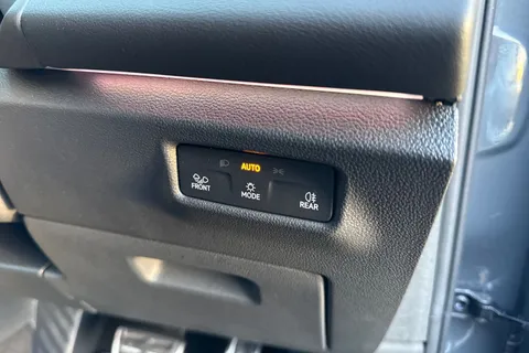 KN25VSK Volkswagen Tiguan 1.5 TSI 272 eHybrid R-Line 5dr DSG ⭐Full Leather with climate & massage sea Thumbnail #41