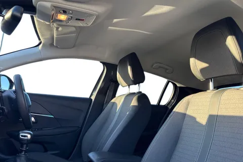 DA72AOC PEUGEOT 208 1.2 PureTech Allure Premium + Euro 6 (s/s) 5dr Thumbnail #17