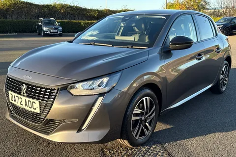 DA72AOC PEUGEOT 208 1.2 PureTech Allure Premium + Euro 6 (s/s) 5dr Thumbnail #28