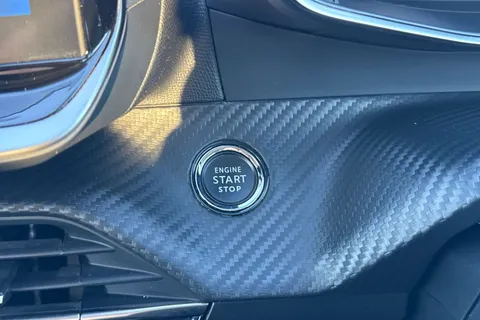 DA72AOC PEUGEOT 208 1.2 PureTech Allure Premium + Euro 6 (s/s) 5dr Thumbnail #43