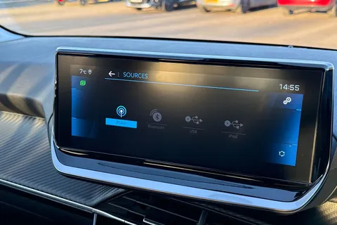 DA72AOC PEUGEOT 208 1.2 PureTech Allure Premium + Euro 6 (s/s) 5dr Thumbnail #48