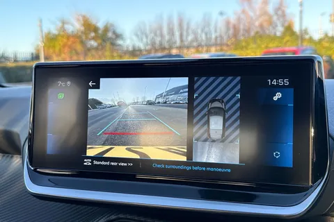 DA72AOC PEUGEOT 208 1.2 PureTech Allure Premium + Euro 6 (s/s) 5dr Thumbnail #55