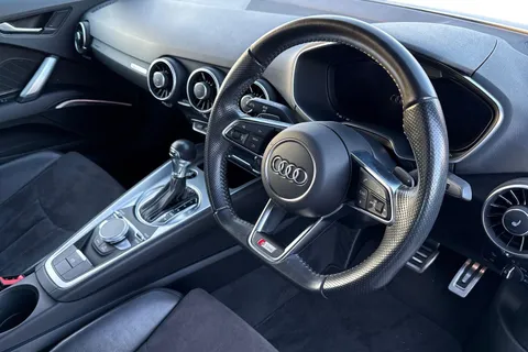 8 of 51 for Audi TT Coup- Black Edition 2.0 TFSI quattro 230 PS S tronic