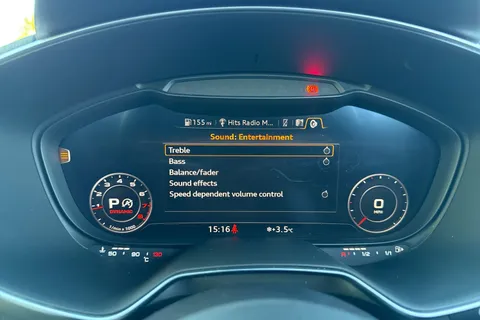 35 of 51 for Audi TT Coup- Black Edition 2.0 TFSI quattro 230 PS S tronic