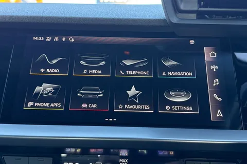 YB24XGW Audi A3 1.0 TFSI 30 Sport Sportback Euro 6 (s/s) 5dr Thumbnail #18