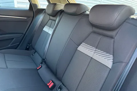 YB24XGW Audi A3 1.0 TFSI 30 Sport Sportback Euro 6 (s/s) 5dr Thumbnail #20