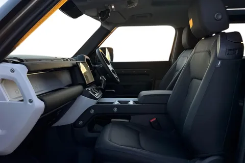 DS75RDX Land Rover Defender 90 3.0 D250 90 S 3dr Thumbnail #4