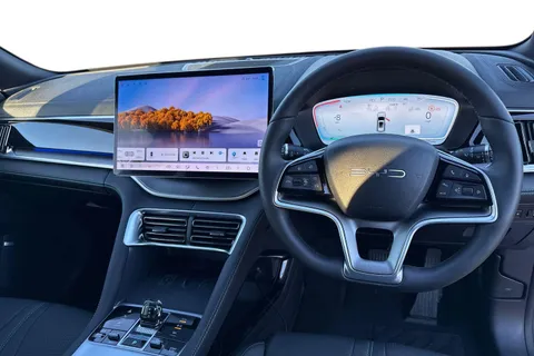 DG75WNE BYD Seal U 1.5 DM-i 26.6kWh Comfort CVT Auto Euro 6 (s/s) 5dr Thumbnail #13