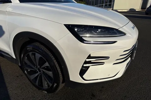 DG75WNE BYD Seal U 1.5 DM-i 26.6kWh Comfort CVT Auto Euro 6 (s/s) 5dr Thumbnail #26