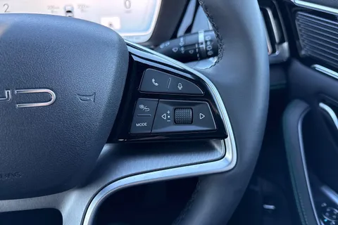 DG75WNE BYD Seal U 1.5 DM-i 26.6kWh Comfort CVT Auto Euro 6 (s/s) 5dr Thumbnail #43