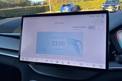 DG75WNE BYD Seal U 1.5 DM-i 26.6kWh Comfort CVT Auto Euro 6 (s/s) 5dr Thumbnail #57