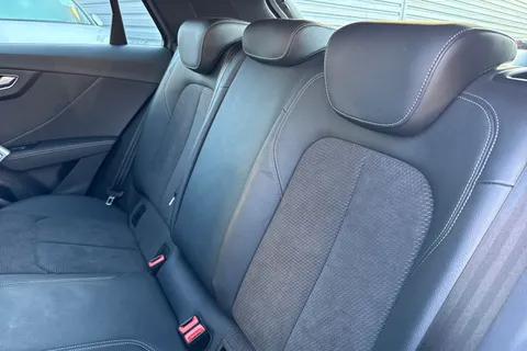 NM19EBD Audi SQ2 2.0 TFSI S Tronic quattro Euro 6 (s/s) 5dr Thumbnail #15