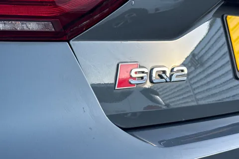 NM19EBD Audi SQ2 2.0 TFSI S Tronic quattro Euro 6 (s/s) 5dr Thumbnail #27