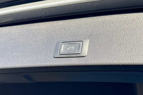 NM19EBD Audi SQ2 2.0 TFSI S Tronic quattro Euro 6 (s/s) 5dr Thumbnail #33