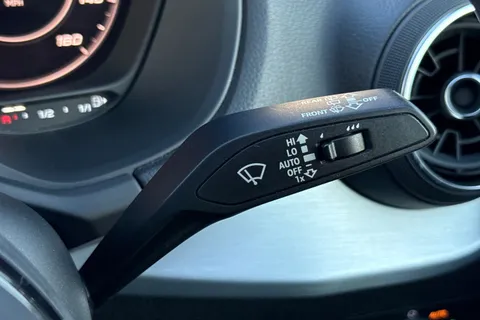 NM19EBD Audi SQ2 2.0 TFSI S Tronic quattro Euro 6 (s/s) 5dr Thumbnail #35