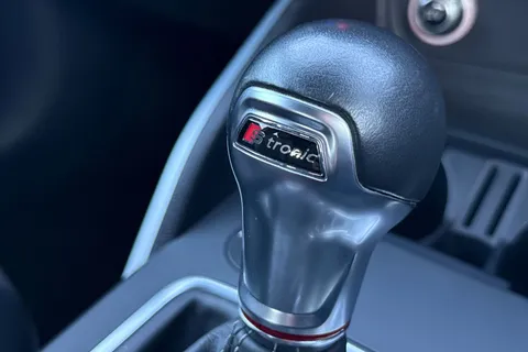 NM19EBD Audi SQ2 2.0 TFSI S Tronic quattro Euro 6 (s/s) 5dr Thumbnail #44