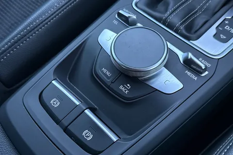 NM19EBD Audi SQ2 2.0 TFSI S Tronic quattro Euro 6 (s/s) 5dr Thumbnail #45