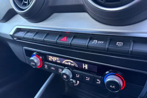 NM19EBD Audi SQ2 2.0 TFSI S Tronic quattro Euro 6 (s/s) 5dr Thumbnail #46