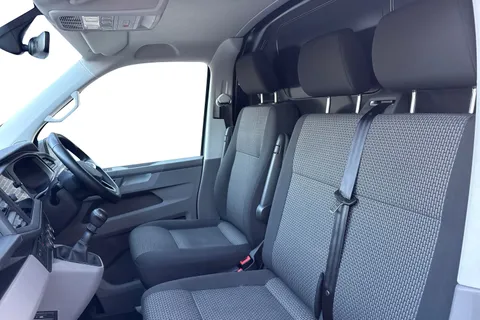 PK74OAA Volkswagen Transporter T28 Panel van Highline SWB 110 PS 2.0 TDI 5sp Manual Thumbnail #17