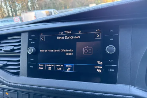 PK74OAA Volkswagen Transporter T28 Panel van Highline SWB 110 PS 2.0 TDI 5sp Manual Thumbnail #34