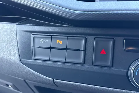 PK74OAA Volkswagen Transporter T28 Panel van Highline SWB 110 PS 2.0 TDI 5sp Manual Thumbnail #35