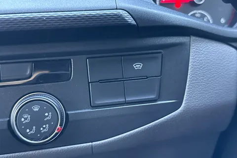 PK74OAA Volkswagen Transporter T28 Panel van Highline SWB 110 PS 2.0 TDI 5sp Manual Thumbnail #36