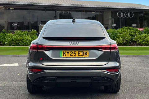 KY25EDK Audi Sq6 E-Tron SQ6 Sportback Edition 1 e-tron 360,00 kW Thumbnail #5