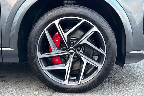 KY25EDK Audi Sq6 E-Tron SQ6 Sportback Edition 1 e-tron 360,00 kW Thumbnail #12