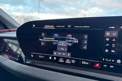 KY25EDK Audi Sq6 E-Tron SQ6 Sportback Edition 1 e-tron 360,00 kW Thumbnail #23