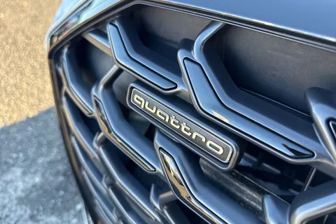 KW23TDO Audi A8 Black Edition 50 TDI quattro 286 PS tiptronic Thumbnail #27