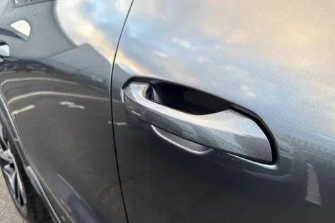 KY25EDK Audi Sq6 E-Tron SQ6 Sportback Edition 1 e-tron 360,00 kW Thumbnail #30