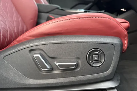 KY25EDK Audi Sq6 E-Tron SQ6 Sportback Edition 1 e-tron 360,00 kW Thumbnail #47