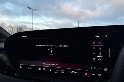 KY25EDK Audi Sq6 E-Tron SQ6 Sportback Edition 1 e-tron 360,00 kW Thumbnail #57