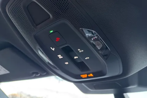 KY25EDK Audi Sq6 E-Tron SQ6 Sportback Edition 1 e-tron 360,00 kW Thumbnail #60