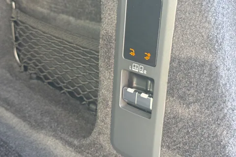  Land Rover Range Rover Sport 3.0 P460e 38.2kWh Dynamic SE Auto 4WD Euro 6 (s/s) 5dr Thumbnail #25