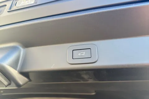  Land Rover Range Rover Sport 3.0 P460e 38.2kWh Dynamic SE Auto 4WD Euro 6 (s/s) 5dr Thumbnail #26