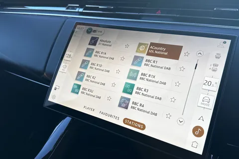  Land Rover Range Rover Sport 3.0 P460e 38.2kWh Dynamic SE Auto 4WD Euro 6 (s/s) 5dr Thumbnail #37