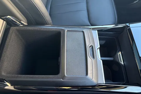  Land Rover Range Rover Sport 3.0 P460e 38.2kWh Dynamic SE Auto 4WD Euro 6 (s/s) 5dr Thumbnail #52