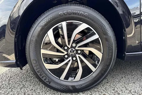 CX75KMK Volkswagen Polo 1.0 TSI Life 5dr Thumbnail #22