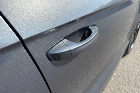 CX75KOB Volkswagen T-Roc 2.0 TDI 150 EVO R-Line 5dr DSG ⭐Black Design Pack⭐ Thumbnail #28