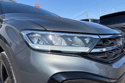 CX75KOB Volkswagen T-Roc 2.0 TDI 150 EVO R-Line 5dr DSG ⭐Black Design Pack⭐ Thumbnail #30