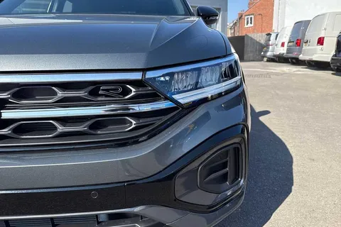 CX75KOB Volkswagen T-Roc 2.0 TDI 150 EVO R-Line 5dr DSG ⭐Black Design Pack⭐ Thumbnail #31