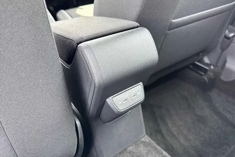 CX75KMK Volkswagen Polo 1.0 TSI Life 5dr Thumbnail #34