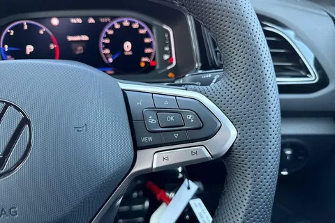 CX75KOB Volkswagen T-Roc 2.0 TDI 150 EVO R-Line 5dr DSG ⭐Black Design Pack⭐ Thumbnail #40