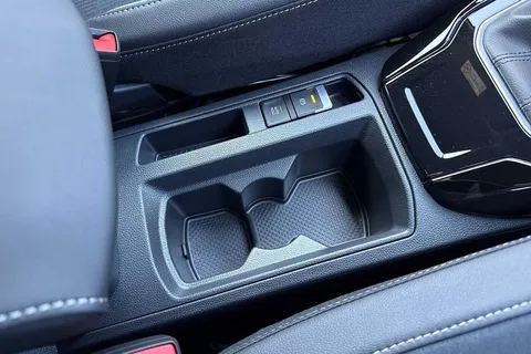 CX75KOB Volkswagen T-Roc 2.0 TDI 150 EVO R-Line 5dr DSG ⭐Black Design Pack⭐ Thumbnail #42