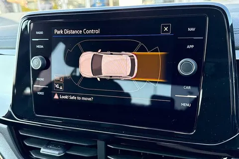 CX75KOB Volkswagen T-Roc 2.0 TDI 150 EVO R-Line 5dr DSG ⭐Black Design Pack⭐ Thumbnail #46