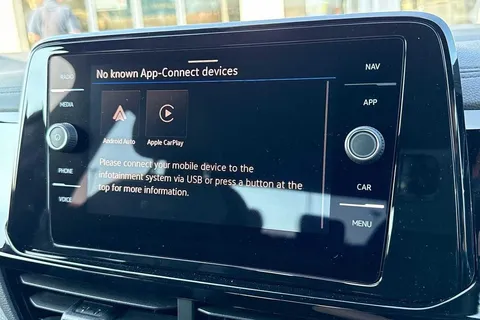 CX75KOB Volkswagen T-Roc 2.0 TDI 150 EVO R-Line 5dr DSG ⭐Black Design Pack⭐ Thumbnail #50