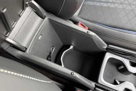 CY25ABF Volkswagen Tiguan 2.0 TDI R-Line 5dr DSG Thumbnail #42